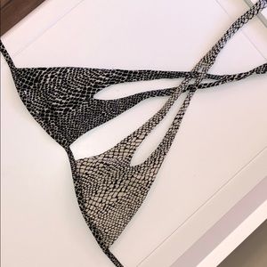 Victoria Secret Bikini Top Snakeskin - Never worn